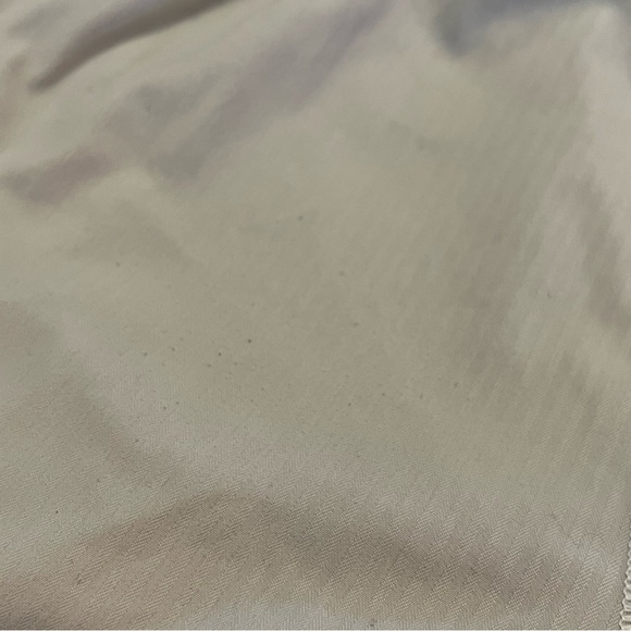 Lululemon Hotty Hot Short II 2.5” Size 6 in Dark Chrome Women’s - Picture 14 of 14